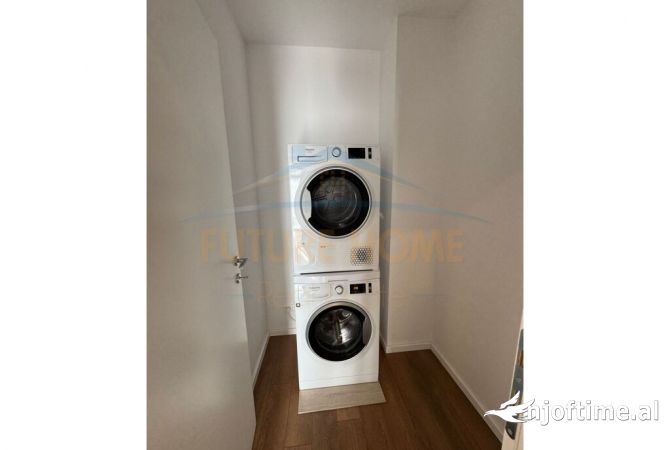 Shtepi me qera 2+1 ne Tirane - 1,600 Euro