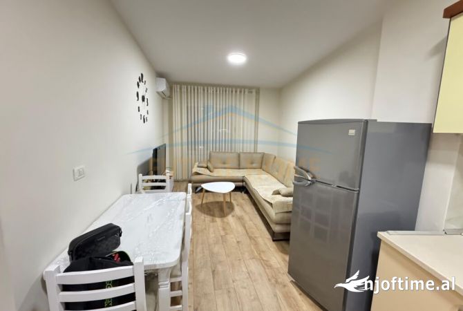 Shtepi me qera 1+1 ne Tirane - 450 Euro