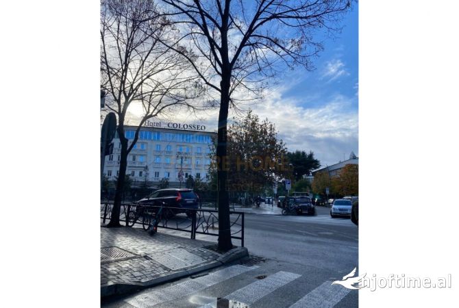 Shtepi ne shitje Apartament ne Tirane, 2+1, Mobilimi Bosh, pa mobiluar, Pagesa 185,000  Euro.