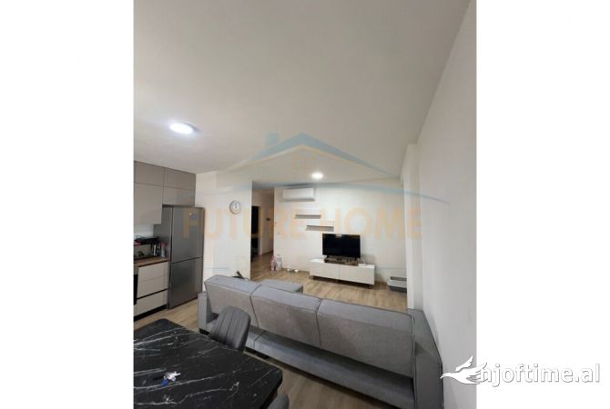 Shtepi me qera 2+1 ne Tirane - 600 Euro