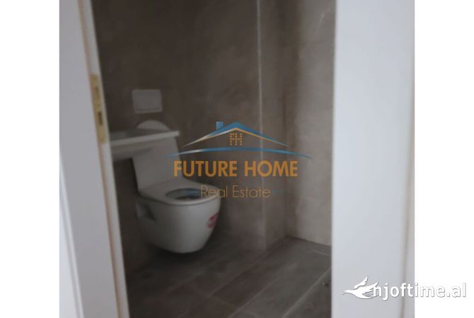 Shtepi ne shitje Apartament ne Tirane, 2+1, Mobilimi Bosh, pa mobiluar, Pagesa 170,000  Euro.