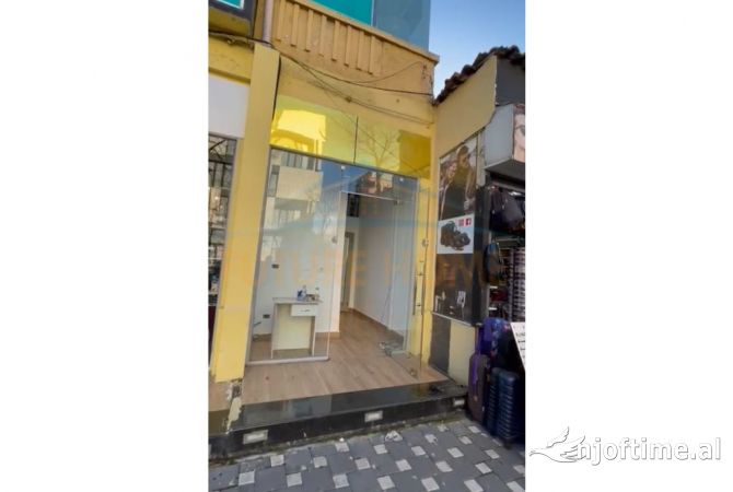 Ambient biznesi ne shitje 1+1 ne Tirane - 73,000 Euro