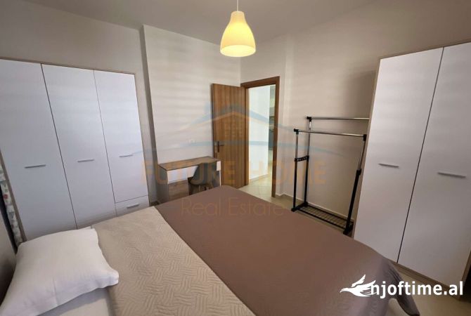Shtepi me qera Apartament ne Tirane, 1+1, Mobilimi E mobiluar, Pagesa 400  Euro.