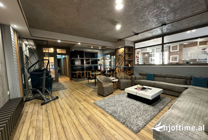 Shtepi ne shitje Apartament ne Tirane, 2+1, Mobilimi E mobiluar, Pagesa 590,000  Euro.