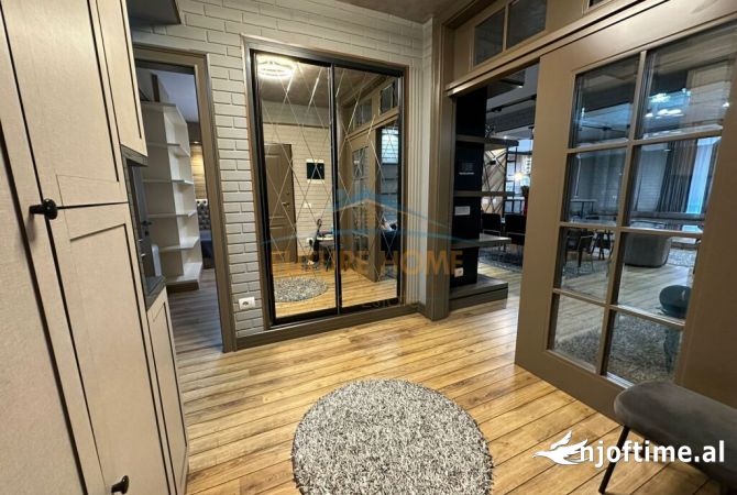 Shtepi ne shitje Apartament ne Tirane, 2+1, Mobilimi E mobiluar, Pagesa 590,000  Euro.