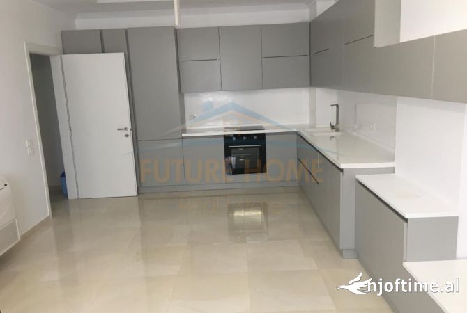 Shtepi ne shitje 2+1 ne Tirane - 250,000 Euro