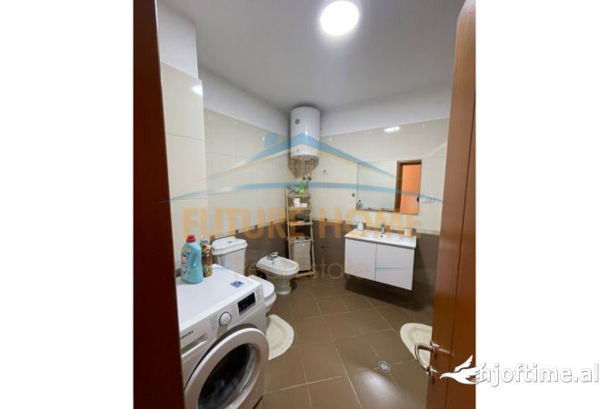 Shtepi me qera Apartament ne Tirane, 1+1, Mobilimi E mobiluar, Pagesa 700  Euro.