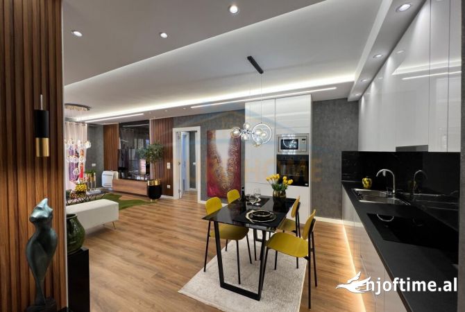 Shtepi ne shitje Apartament ne Tirane, 2+1, Mobilimi E mobiluar, Pagesa 250,000  Euro.