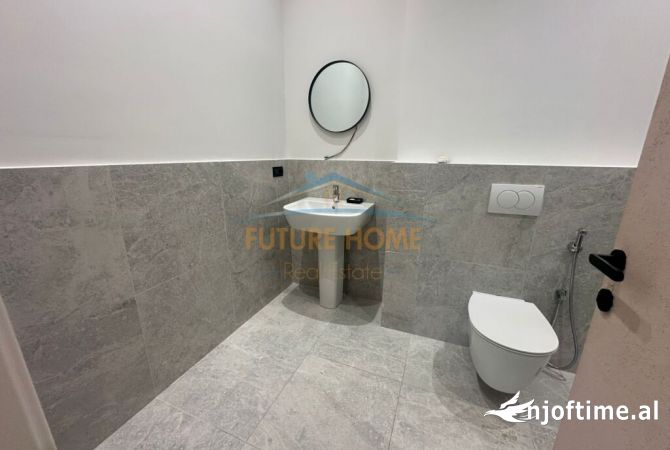 Ambient biznesi me qera 3+1 ne Tirane - 3,700 Euro
