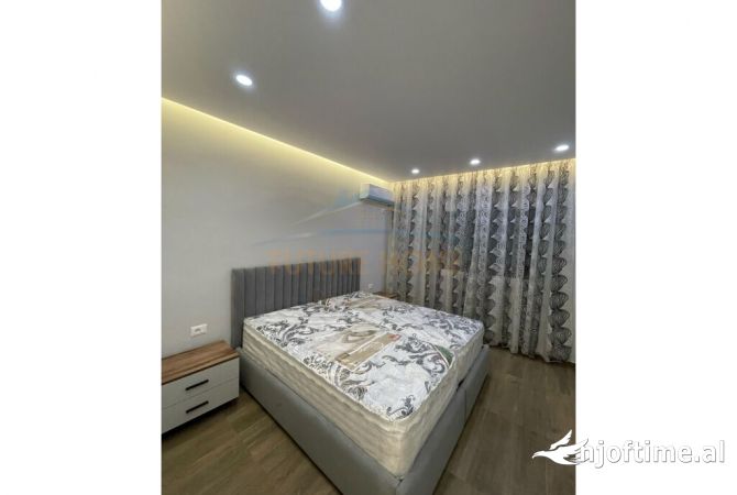 Shtepi me qera Apartament ne Tirane, 1+1, Mobilimi E mobiluar, Pagesa 600  Euro.