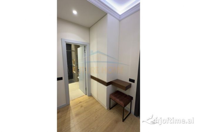 Shtepi me qera Apartament ne Tirane, 1+1, Mobilimi E mobiluar, Pagesa 850  Euro.