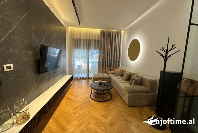 Shtepi me qera Apartament ne Tirane, 1+1, Mobilimi E mobiluar, Pagesa 1,000  Euro.