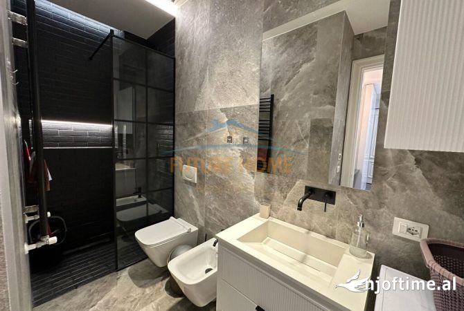 Shtepi me qera Apartament ne Tirane, 1+1, Mobilimi E mobiluar, Pagesa 1,000  Euro.