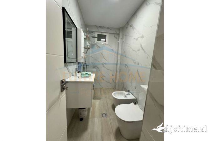 Shtepi me qera Apartament ne Tirane, 2+1, Mobilimi E mobiluar, Pagesa 600  Euro.