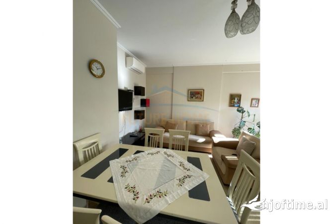 Shtepi me qera 1+1 ne Tirane - 650 Euro