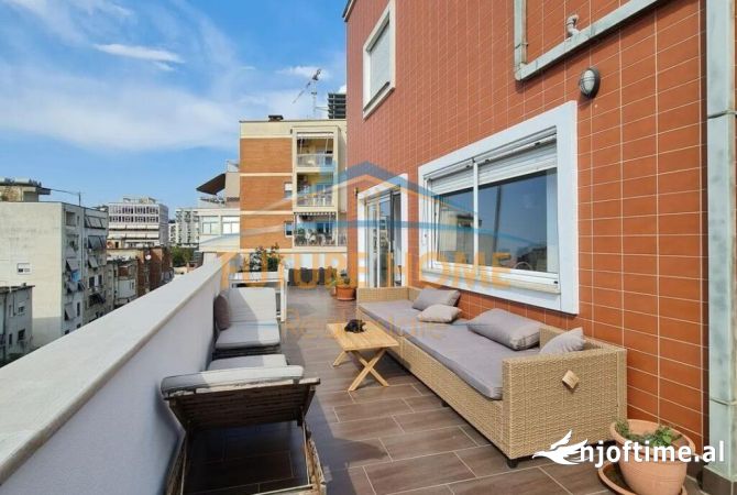 Shtepi ne shitje 2+1 ne Tirane - 370,000 Euro