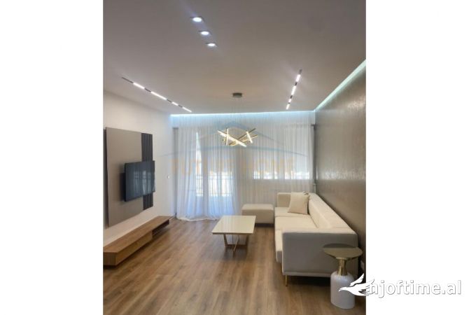 Shtepi ne shitje Apartament ne Tirane, 2+1, Mobilimi E mobiluar, Pagesa 280,000  Euro.