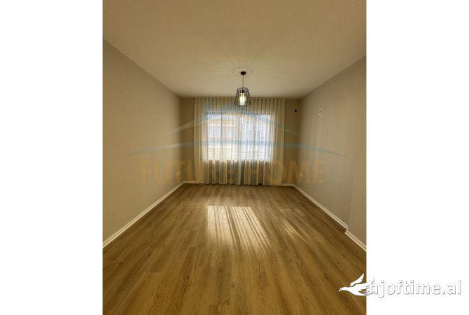 Shtepi ne shitje 1+1 ne Tirane - 110,000 Euro