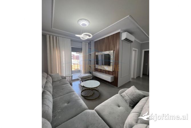 Shtepi me qera Apartament ne Tirane, 2+1, Mobilimi E mobiluar, Pagesa 600  Euro.