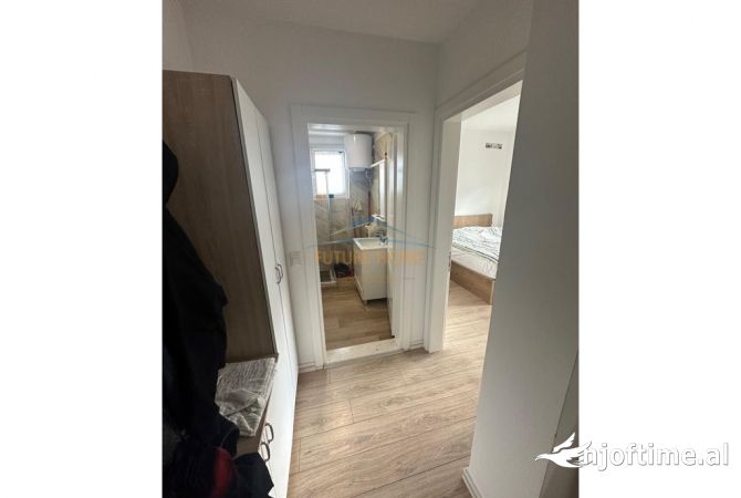 Shtepi ne shitje Apartament ne Tirane, 1+1, Mobilimi E mobiluar, Pagesa 145,000  Euro.