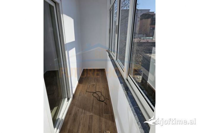 Shtepi me qera 1+1 ne Tirane - 700 Euro