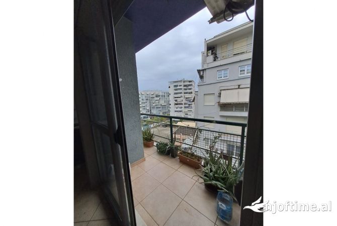 Apartment for sale in Tirana 2+1, Emty