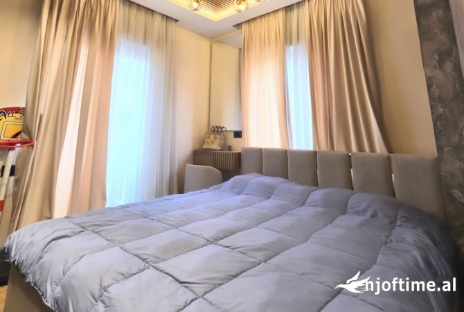 Apartment for sale in Tirana 2+1, Furnished