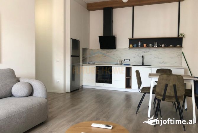 Shtepi me qera Apartament ne Tirane, 1+1, Mobilimi E mobiluar, Pagesa 900  Euro.