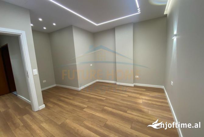 Apartment for sale in Tirana 1+1, Emty