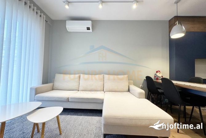 Shtepi ne shitje Apartament ne Tirane, 1+1, Mobilimi E mobiluar, Pagesa 145,000  Euro.