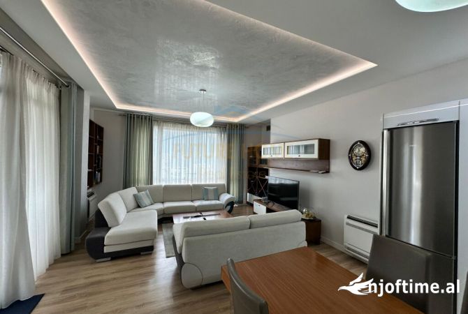 Shtepi ne shitje Apartament ne Tirane, 2+1, Mobilimi E mobiluar, Pagesa 275,000  Euro.