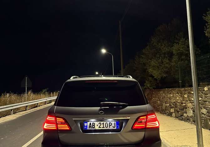Makina ne shitje  ne Tirane - 28,000 Euro