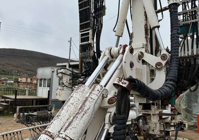 Makina ne shitje  ne Prizren - 1,000 Euro