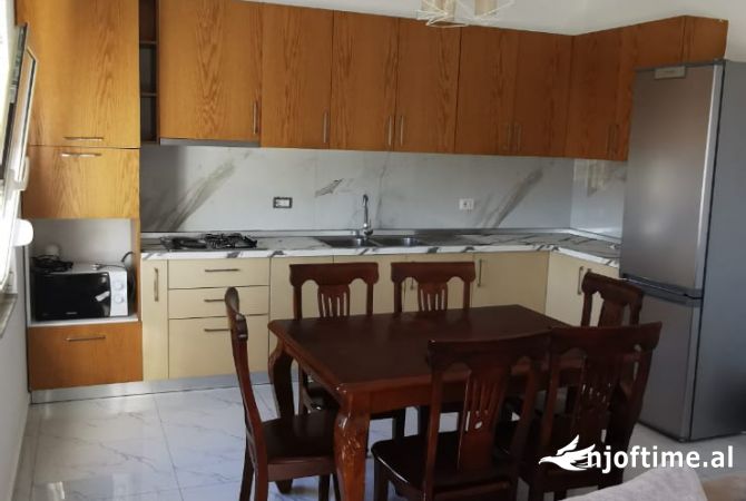 Shtepi me qera 3+1 ne Tirane - 500 Euro