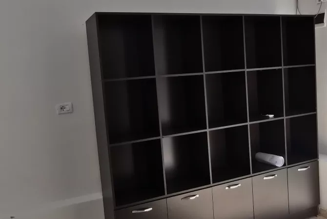 Ambjent biznesi me qera Garsoniere ne Tirane - 300 Euro