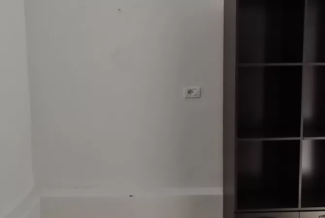 Ambjent biznesi me qera Garsoniere ne Tirane - 300 Euro