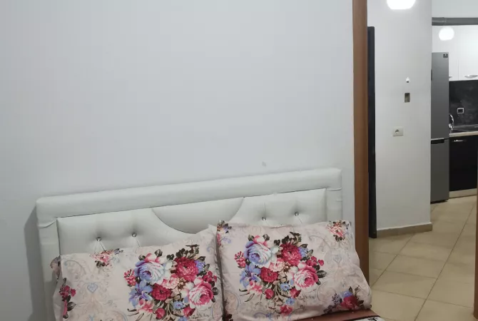 Shtepi me qera 1+1 ne Tirane - 500 Euro