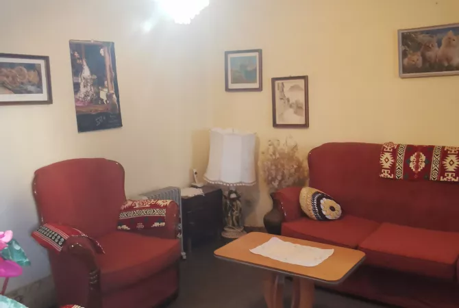 Casa in affitto 1+1 a Tirana - 40,000 Leke