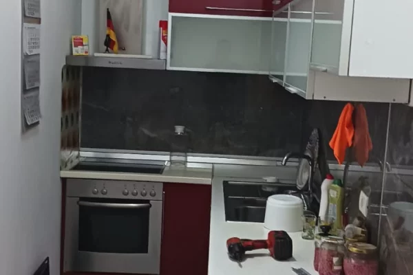 Shtepi me qera Garsoniere ne Tirane - 30,000 Leke