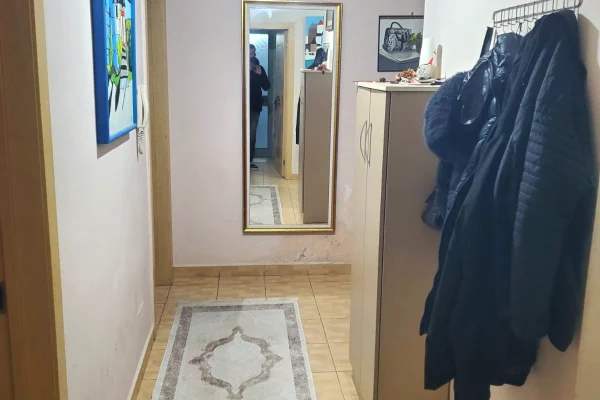 Apartment for sale in Tirana 2+1, Emty