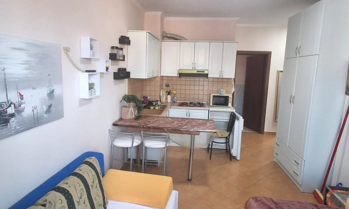Apartment for sale in Durres Garsoniere, Furnished