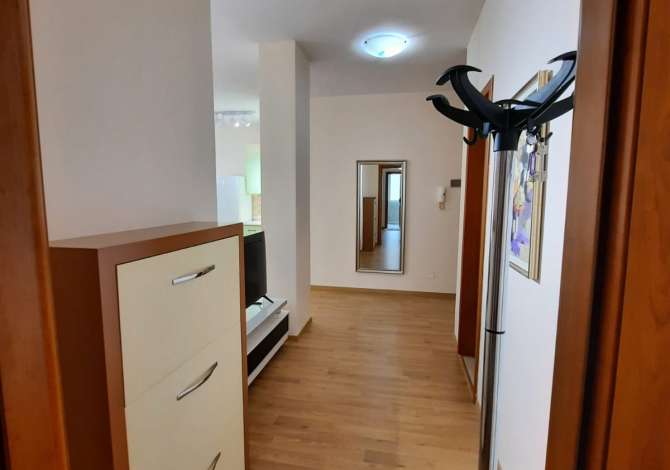 Shtepi me qera 2+1 ne Tirane - 800 Euro