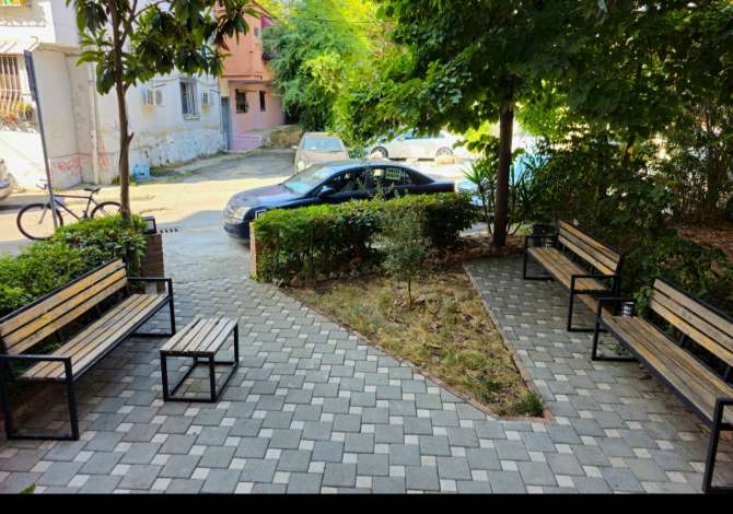Ambient biznesi me qera 3+1 ne Tirane - 800 Euro