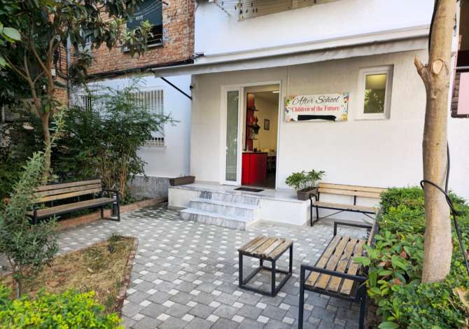 Ambient biznesi me qera 3+1 ne Tirane - 800 Euro