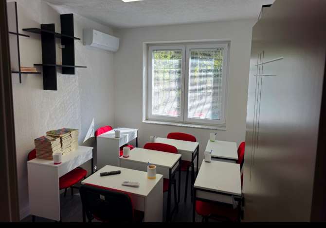 JEPET ME QERA PRANE 21 DHJETORIT!