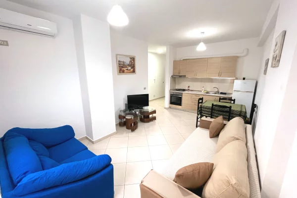 Shtepi me qera 2+1 ne Vlore - 30,000 Leke