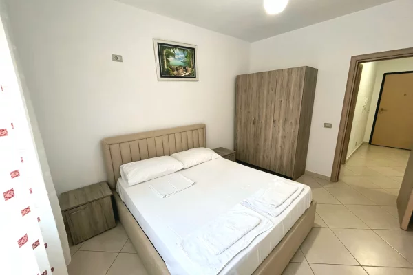 Shtepi me qera Apartament ne Vlore, 2+1, Mobilimi E mobiluar, Pagesa 30,000  Leke.