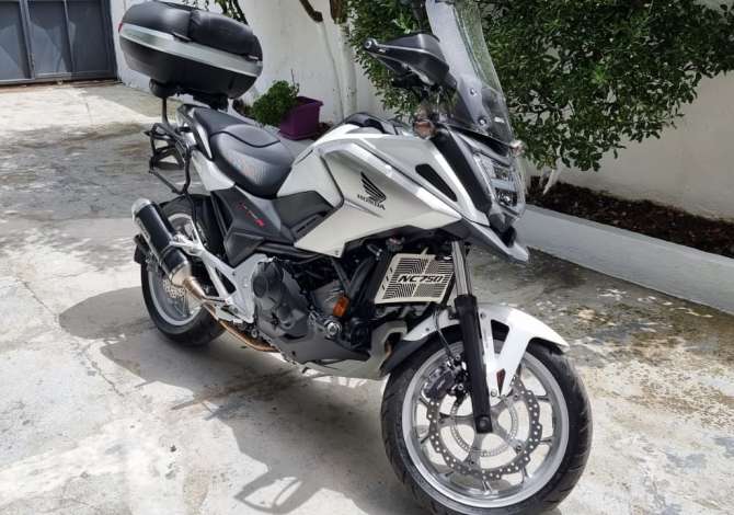Moto e Scooter in vendita  a Tirana - 7,800 Euro
