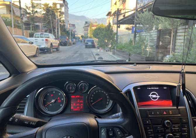 Auto in Vendita  a Tirana - 5,000 Euro