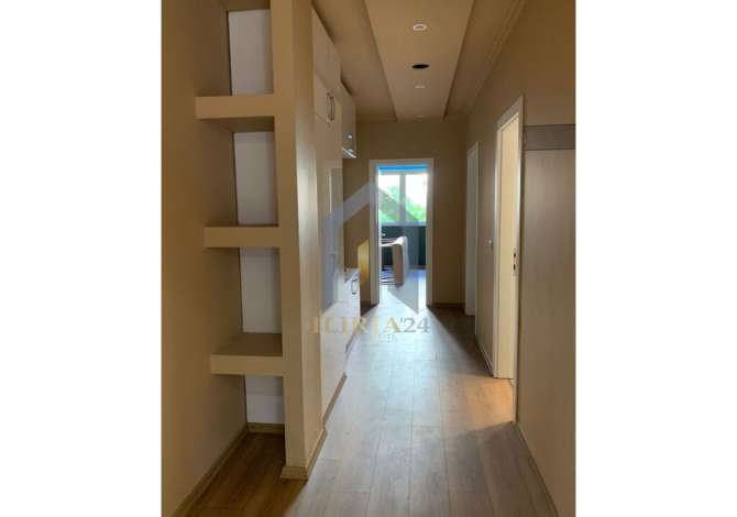 Ambient biznesi me qera 3+1 ne Tirane - 700 Euro